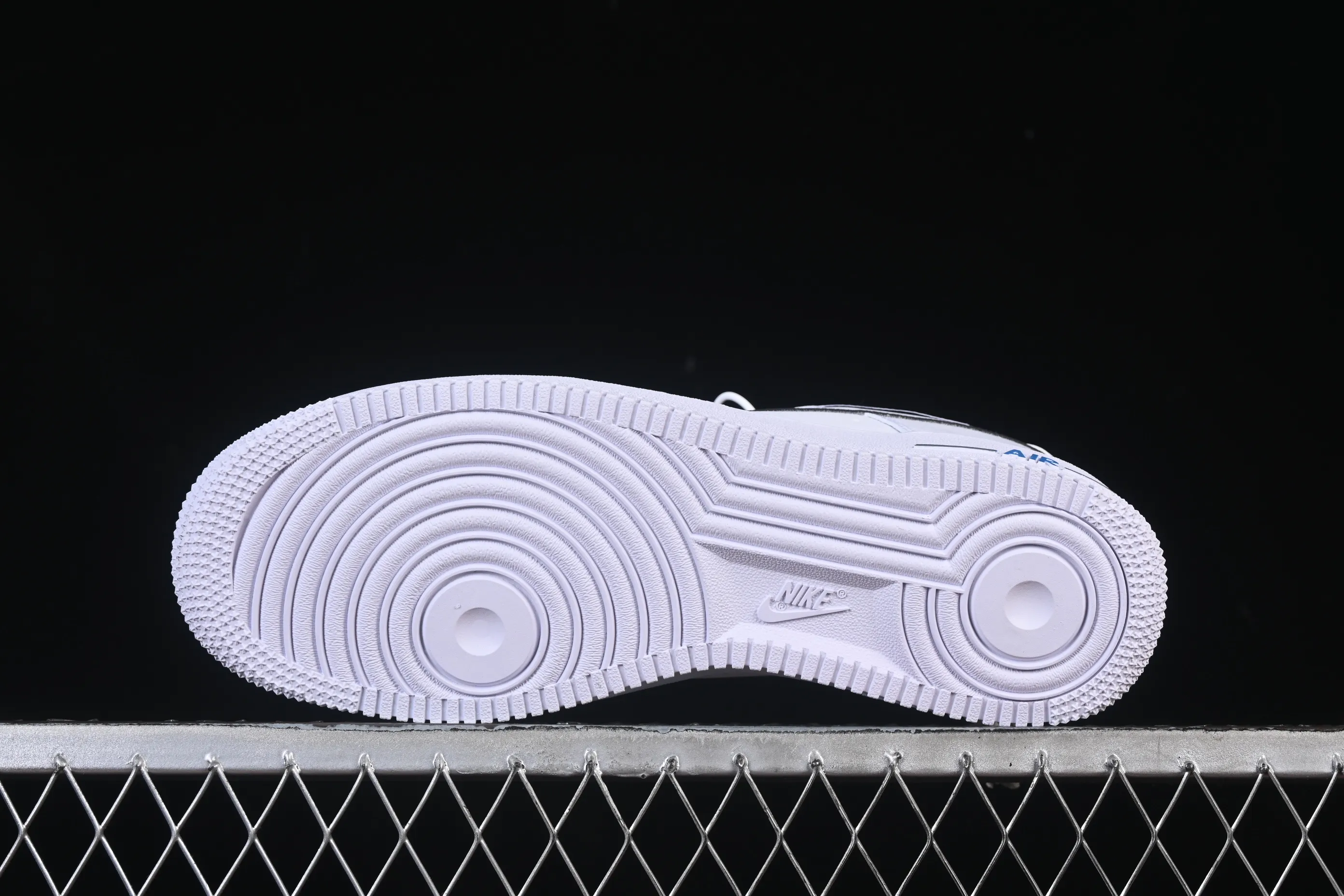 All categories Nk Air Force 1 Air Force series Nk Air Force 1 Low Air Force low-top Nike Air Force 1'07 Low Air Force 1 low-top casual sneakers IB7677-100